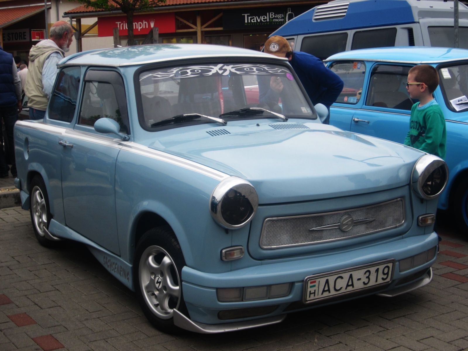 Trabant 1 1