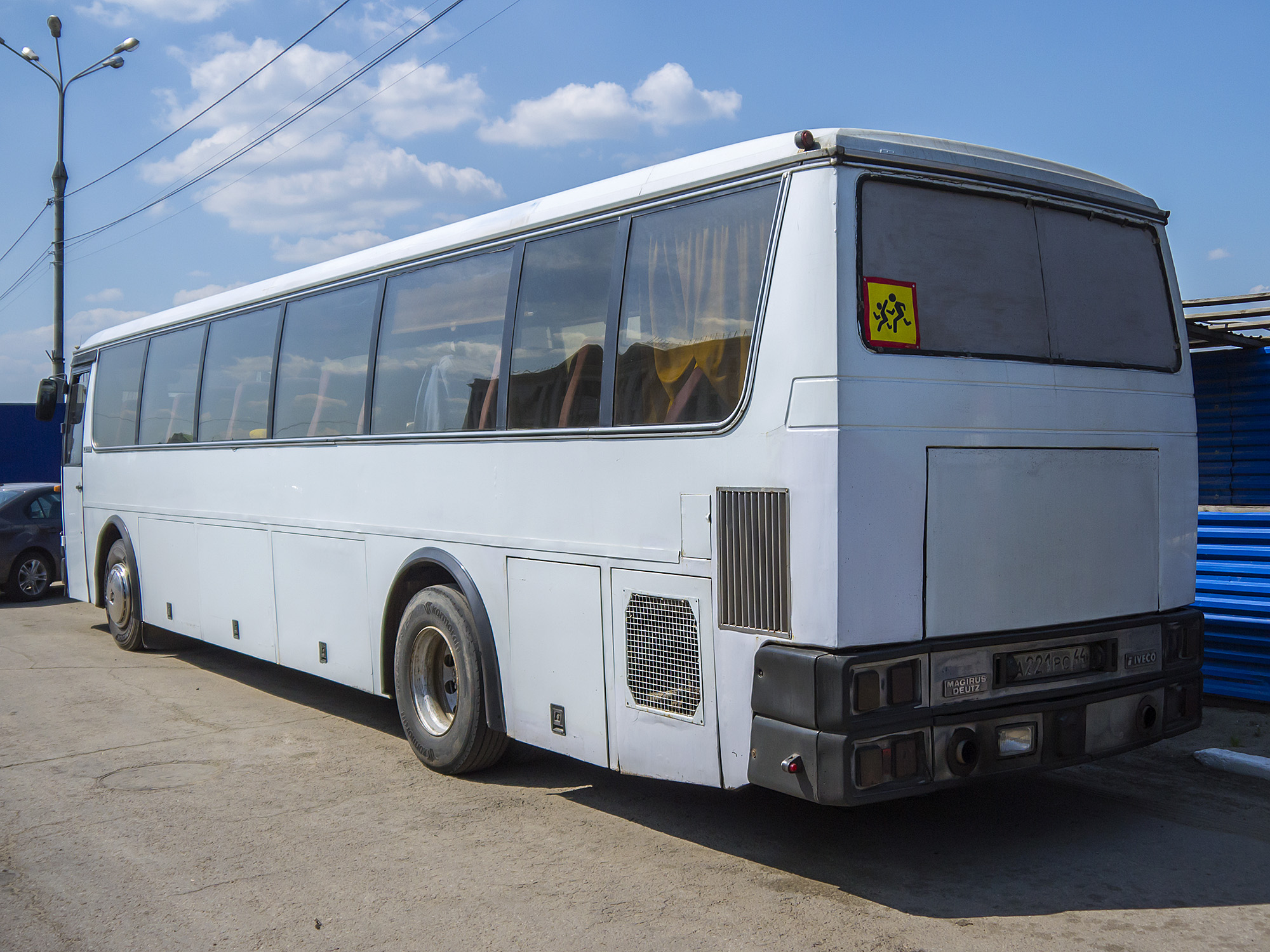 M 2000. Otokar Magirus m2000. Автобус Magirus Deutz m80. Магирус Дойц самосвал.