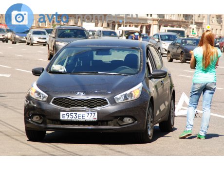 е953ее777, Kia Ceed