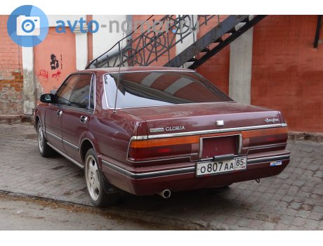 о807аа85, Nissan Gloria