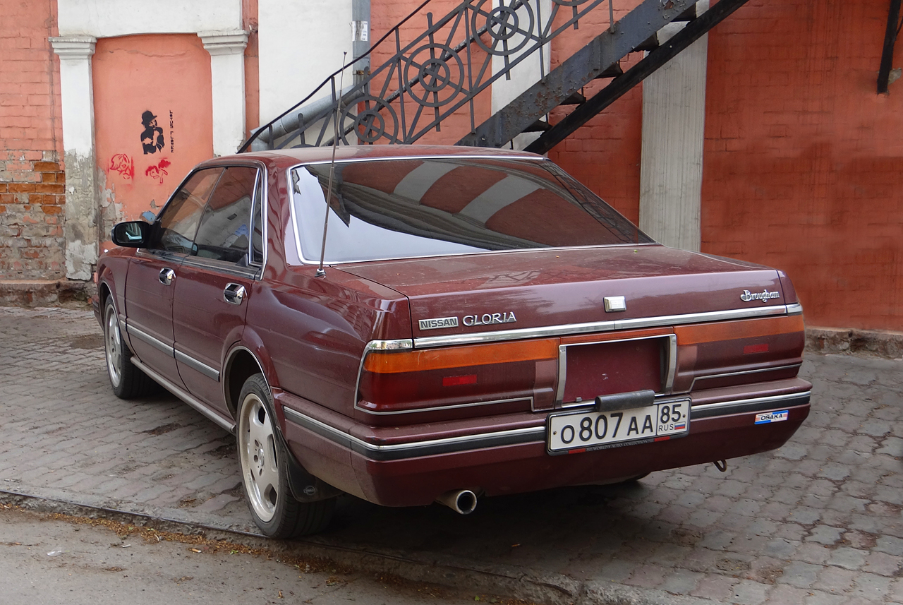 о 807 аа 85, Nissan Gloria 8th gen Hardtop (Y31), 1987–1991