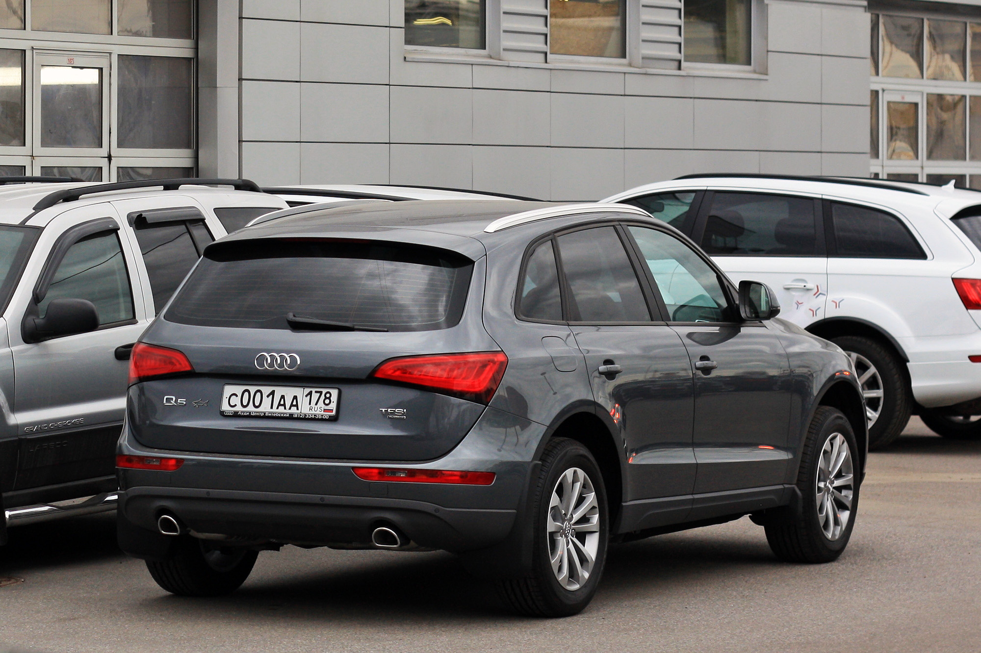с 001 аа 178, Audi Q5 1st gen (8RB), 2008–2017