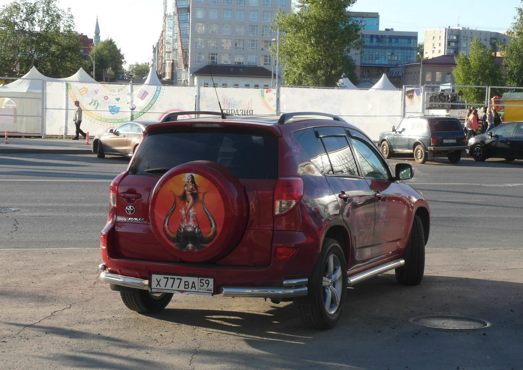 х 777 ва 59, Toyota RAV4 