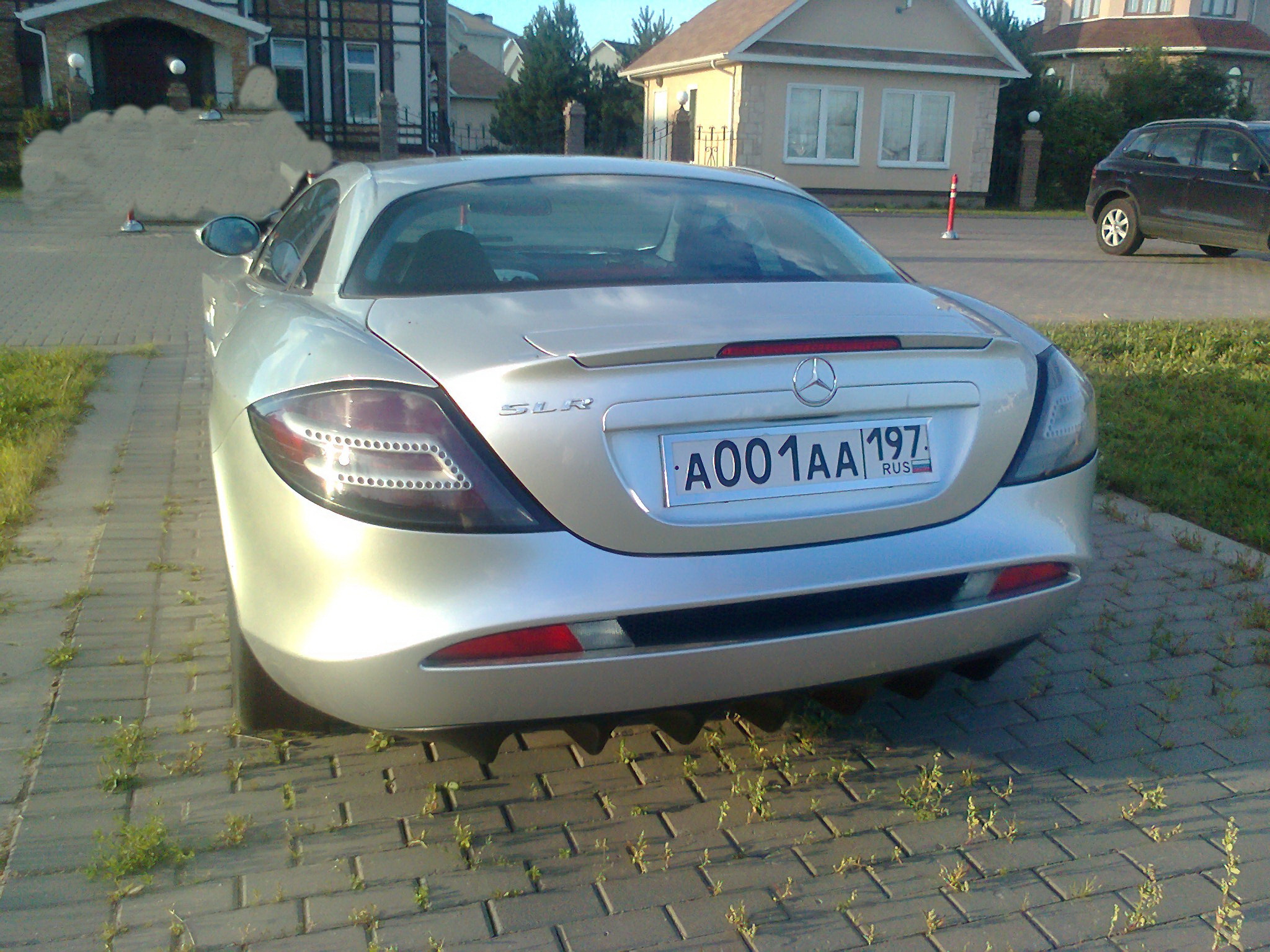 а 001 аа 197, Mercedes-Benz SLR McLaren 1st gen Coupé (C199), 2003–2008