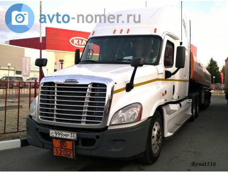 с999мр33, Freightliner Cascadia
