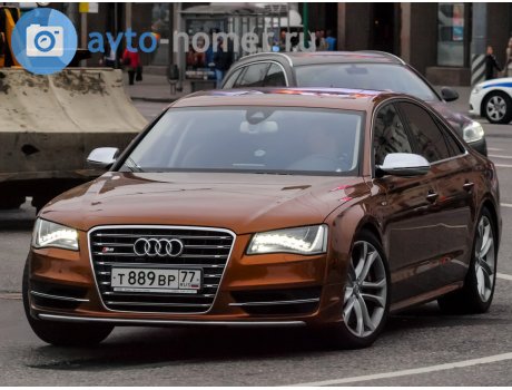т889вр77, Audi S8