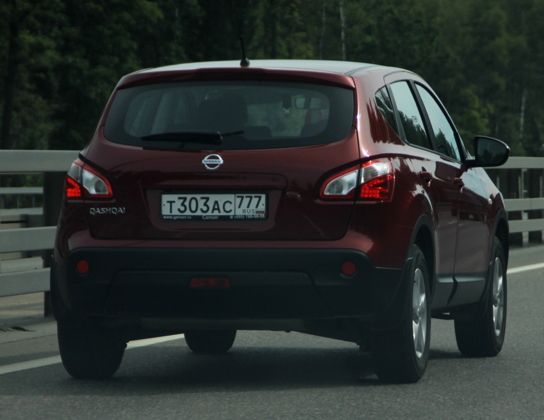 т 303 ас 777, Nissan Qashqai 