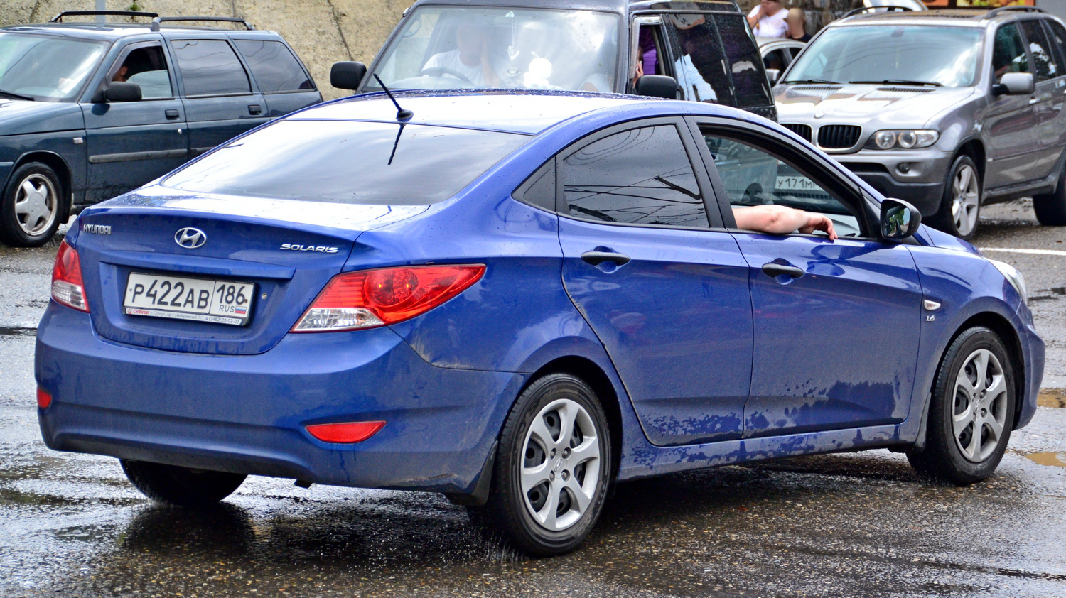 р 422 ав 186, Hyundai Solaris 