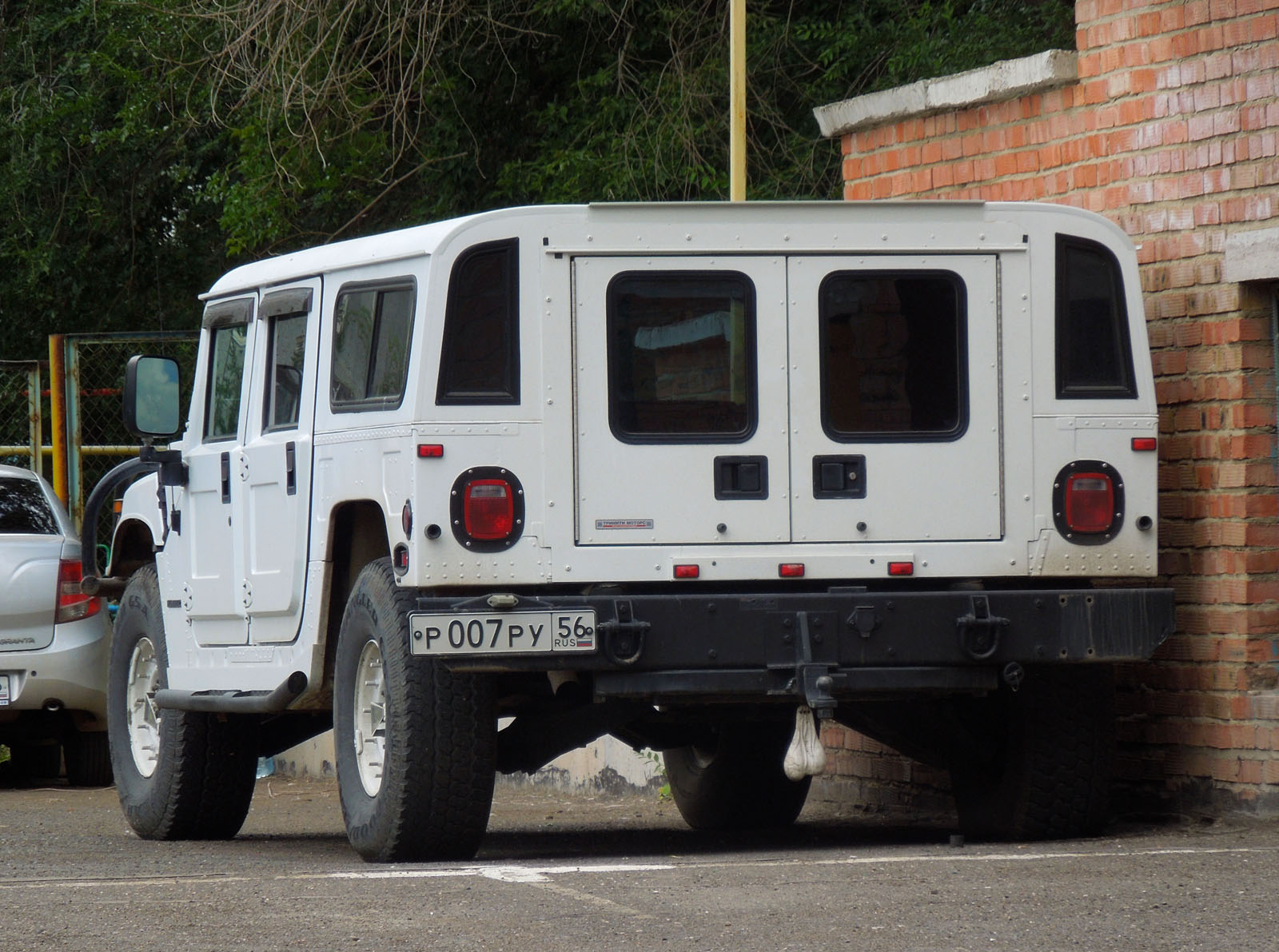 р 007 ру 56, HUMMER H1 