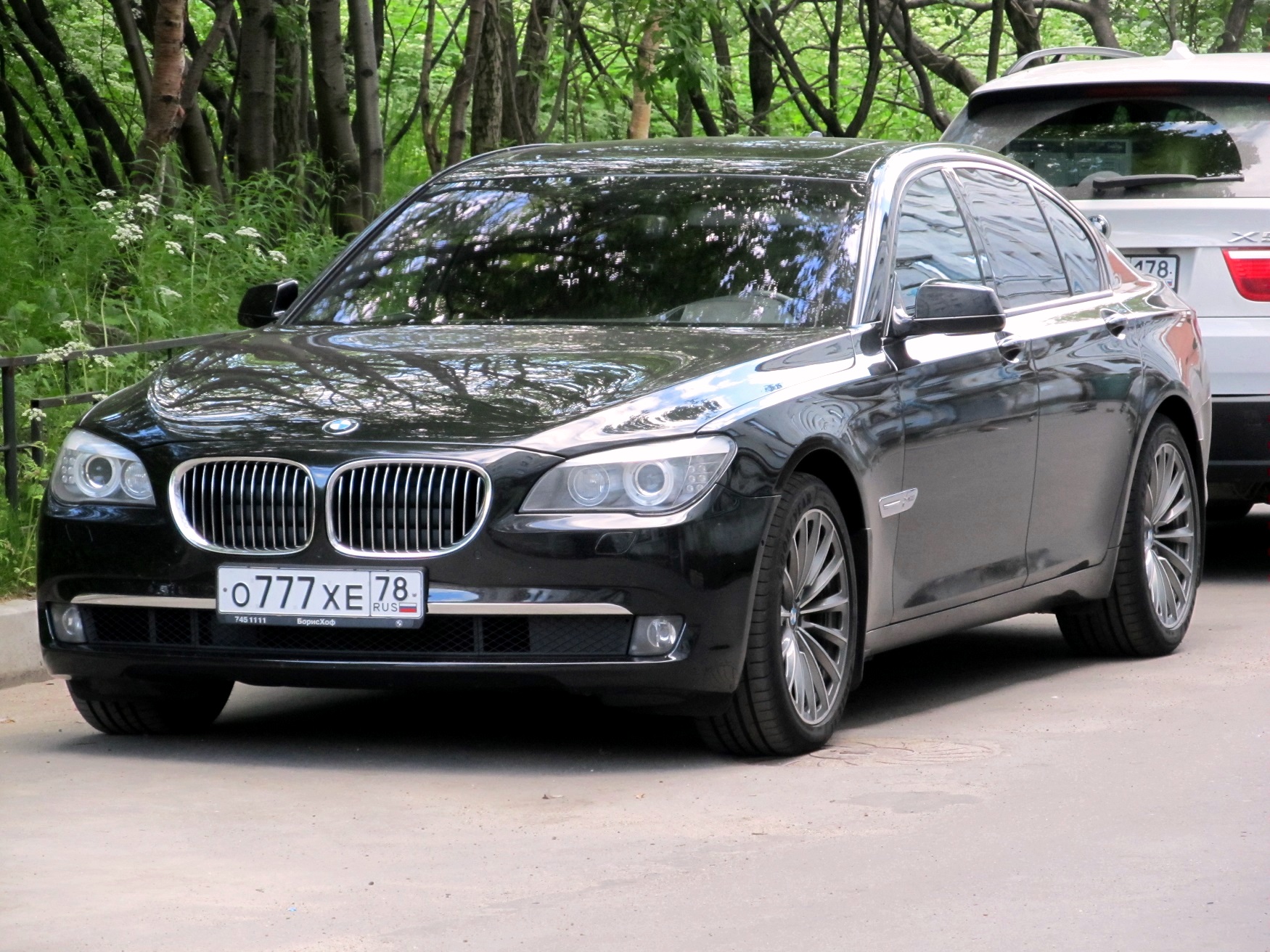 о 777 хе 78, BMW 7 Series 5th gen (F01–F04), 2008–2015