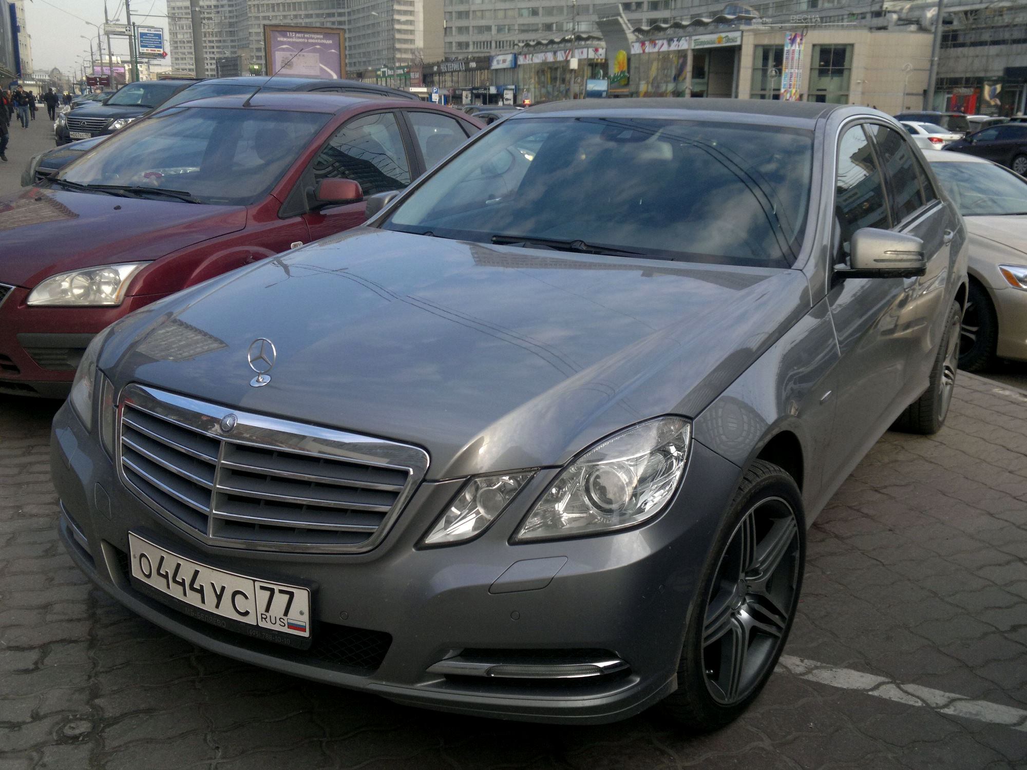 о 444 ус 77, Mercedes-Benz E-Klasse 4th gen Sedan (W212), 2009­–2013
