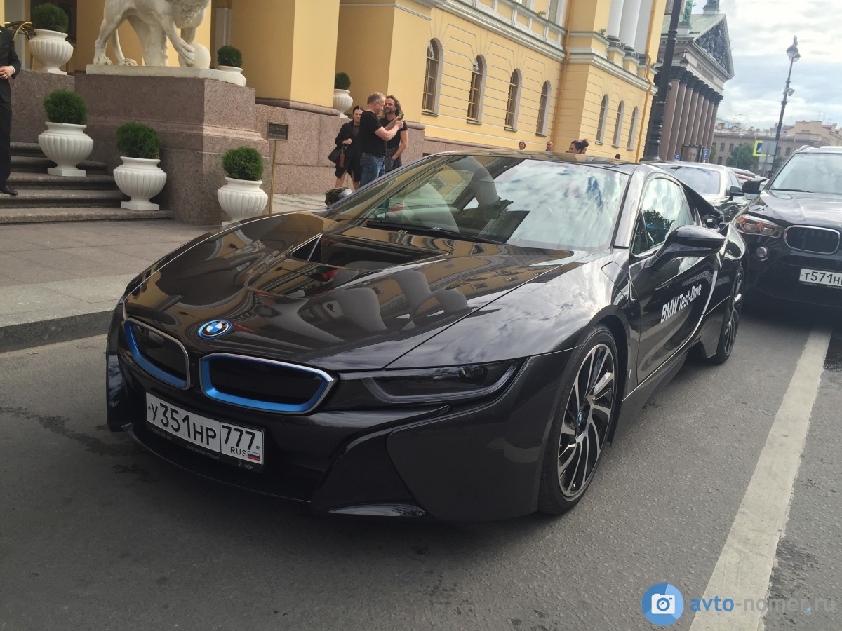 BMW i8 духлесс