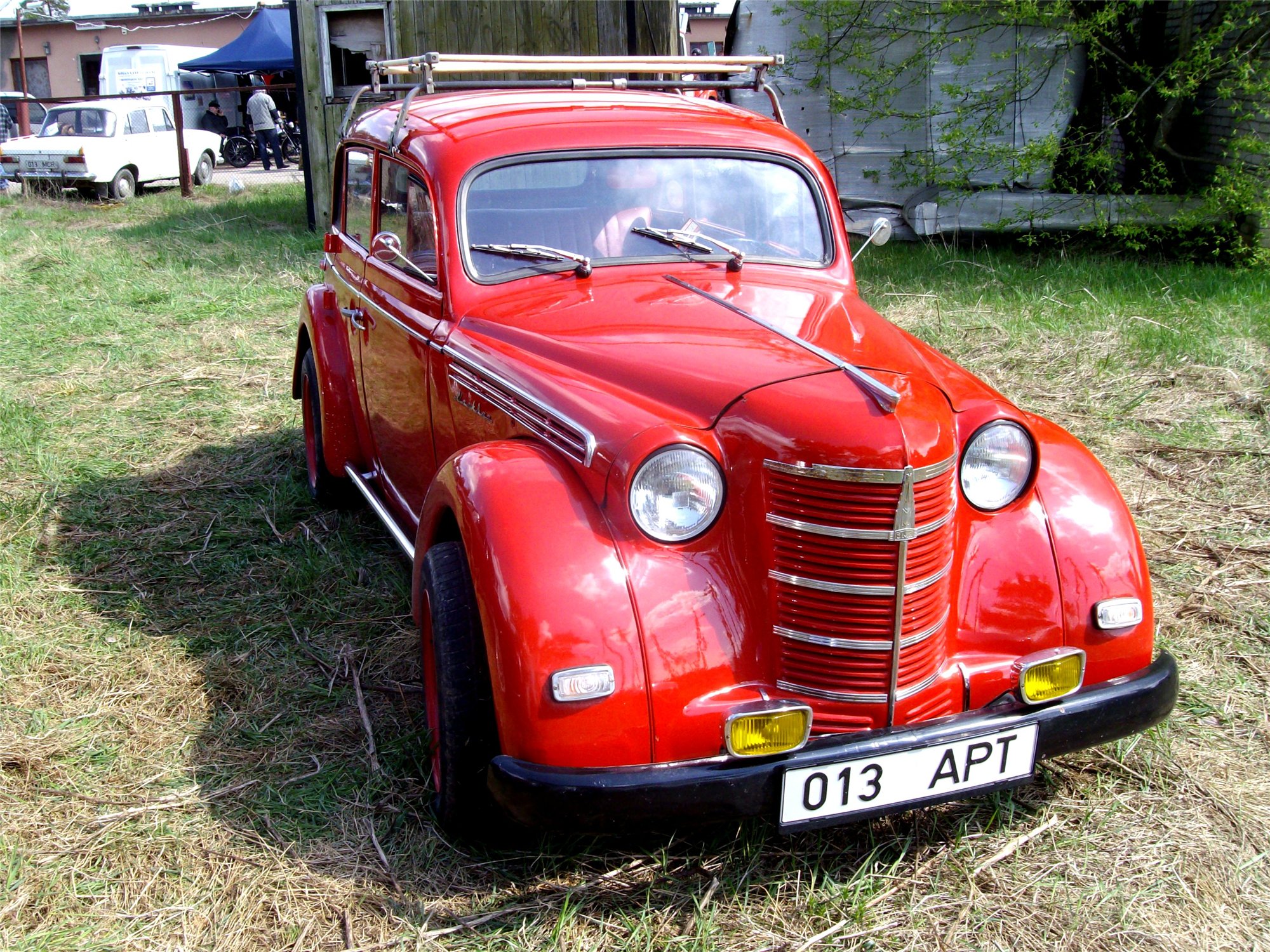 013 APT, Moskvich (AZLK) 400/401 400-420 Sedan, 1946–1954