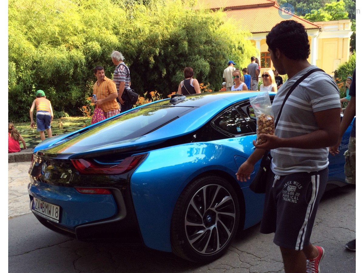 ZA-BMWI8, BMW i8 1st gen Coupé (I12), 2014–2020