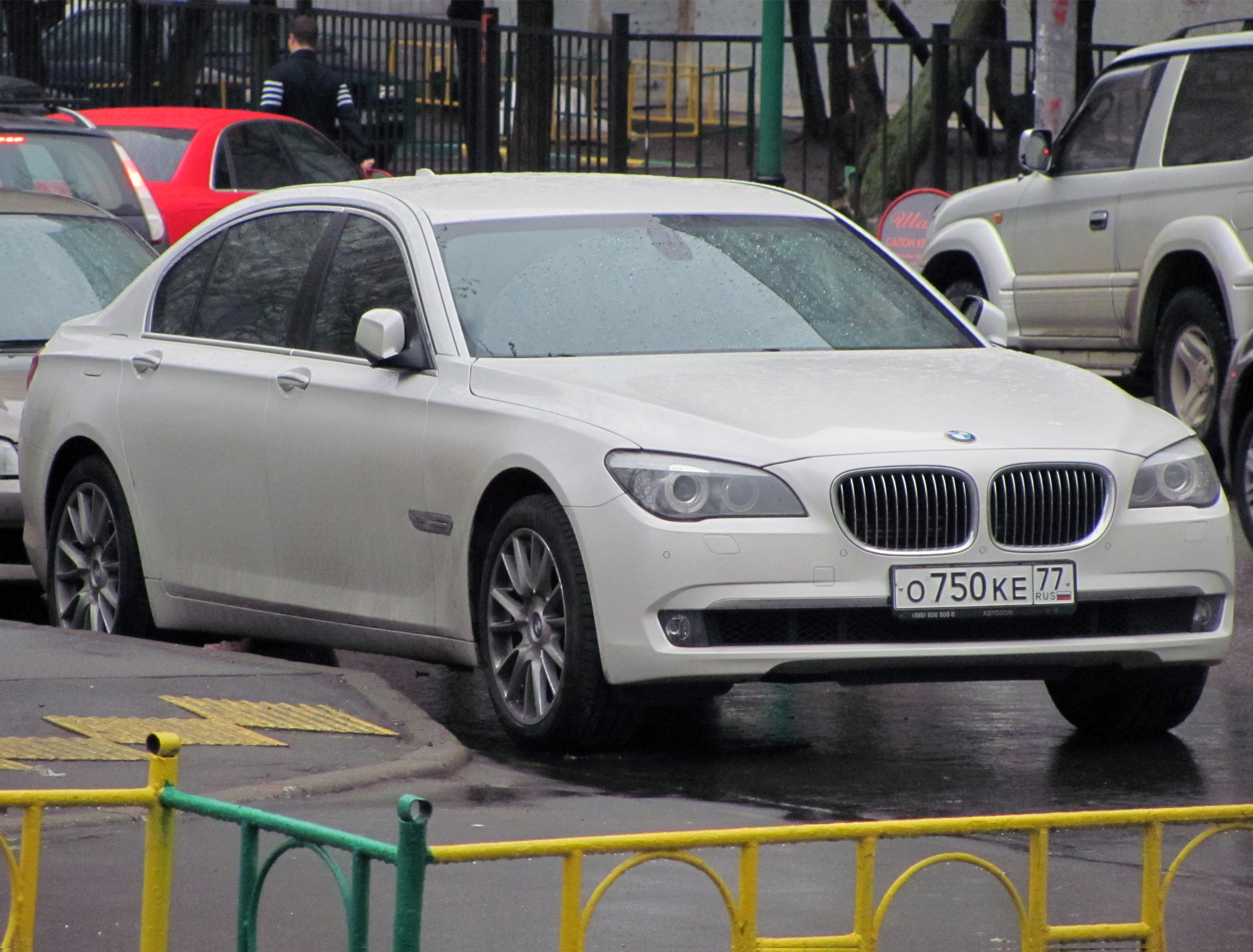 о 750 ке 77, BMW 7 Series 5th gen (F01–F04), 2008–2015