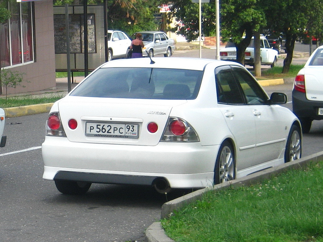 р 562 рс 93, Toyota Altezza 1st gen Sedan (E10), 1998–2005