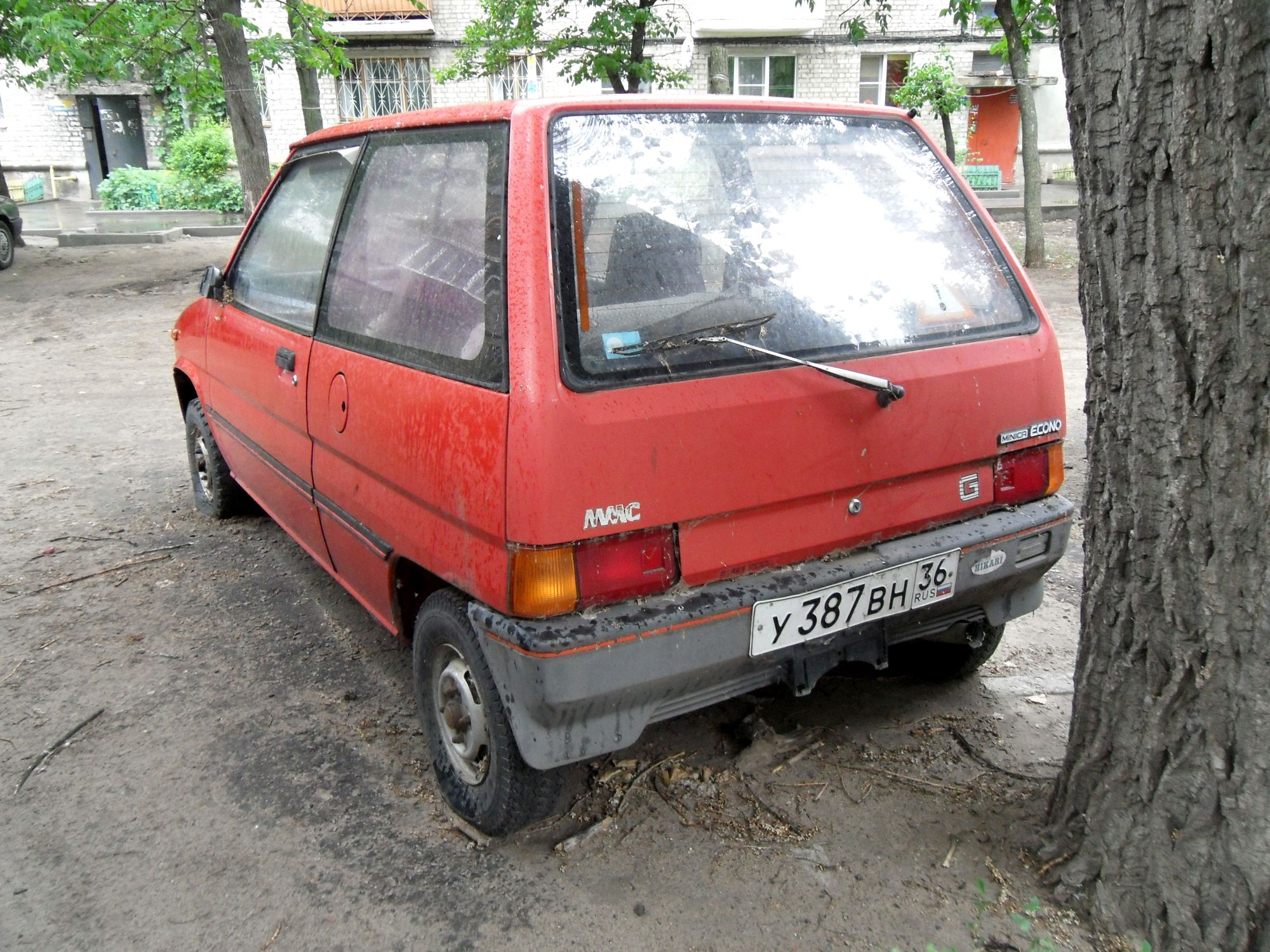 у 387 вн 36, Mitsubishi Minica 5th gen 3-door Hatch (H11A), 1984–1989