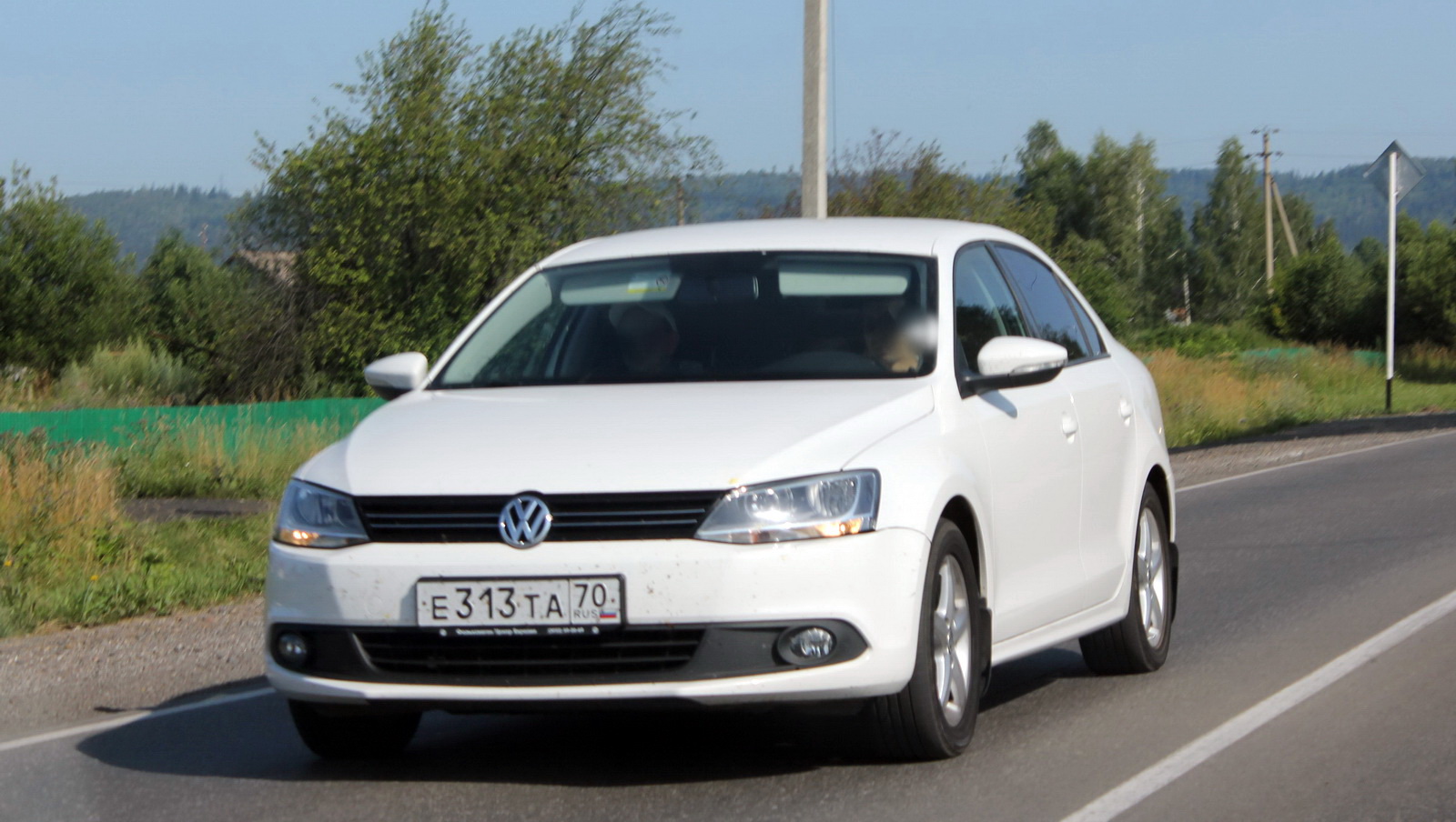 е 313 та 70, Volkswagen Passat 
