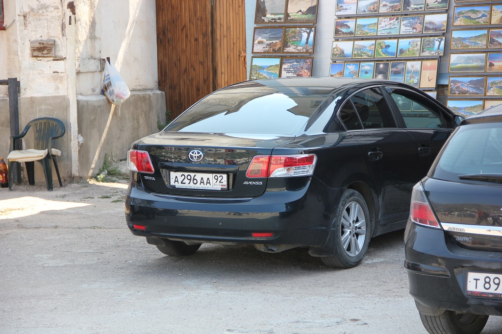 а 296 аа 92, Toyota Avensis 